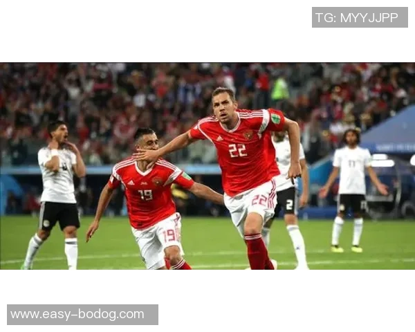 前马赛后卫回忆欧冠决赛铲伤范巴斯滕遗憾称本应避免此事